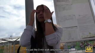 HUNT4K. Orang kaya bisa membeli ketat remaja faraj dan bor dia sepanjang hari