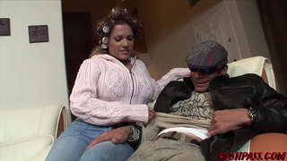 Рамон сәйәхәт өсөн ҙур һәм көллият милфа һикереп Түгелме