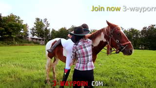 3Way Porno - Trio a la Granja Familiar