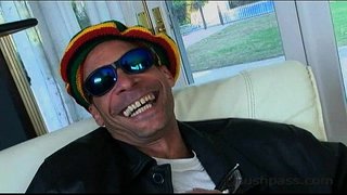 Megan Monroe vin madanm li pussy frape!