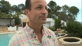 Amy Sălbatice De-A Face Cu Două Penisuri