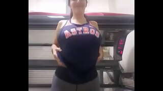 D &#039; aois soith agus busty