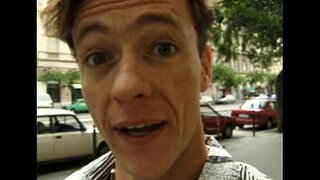 Metro - Euro Babes - kejadian 6