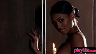 Красотка спортивной сьӧд, шӧдон сеанс стриптиз