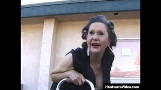 ���ก่ผู้หญิงอย่างเปลี่ยนหลอก#1-Jeanette เสี่ยงชีวิตเพื่อปกป้องฮาร์ดแมนไอ้งั่งน่ารังเกียจ-พวกคนแก่ฟั่นเฟือนคุณยายเสียงโดยสองคน perverts